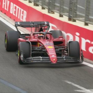 勒克莱尔阿塞拜疆站夺赛季四连杆 周冠宇首超队友